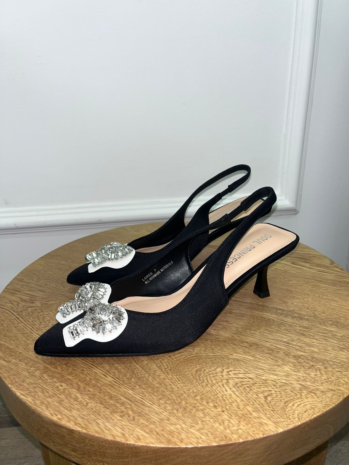 VENUS SHOES