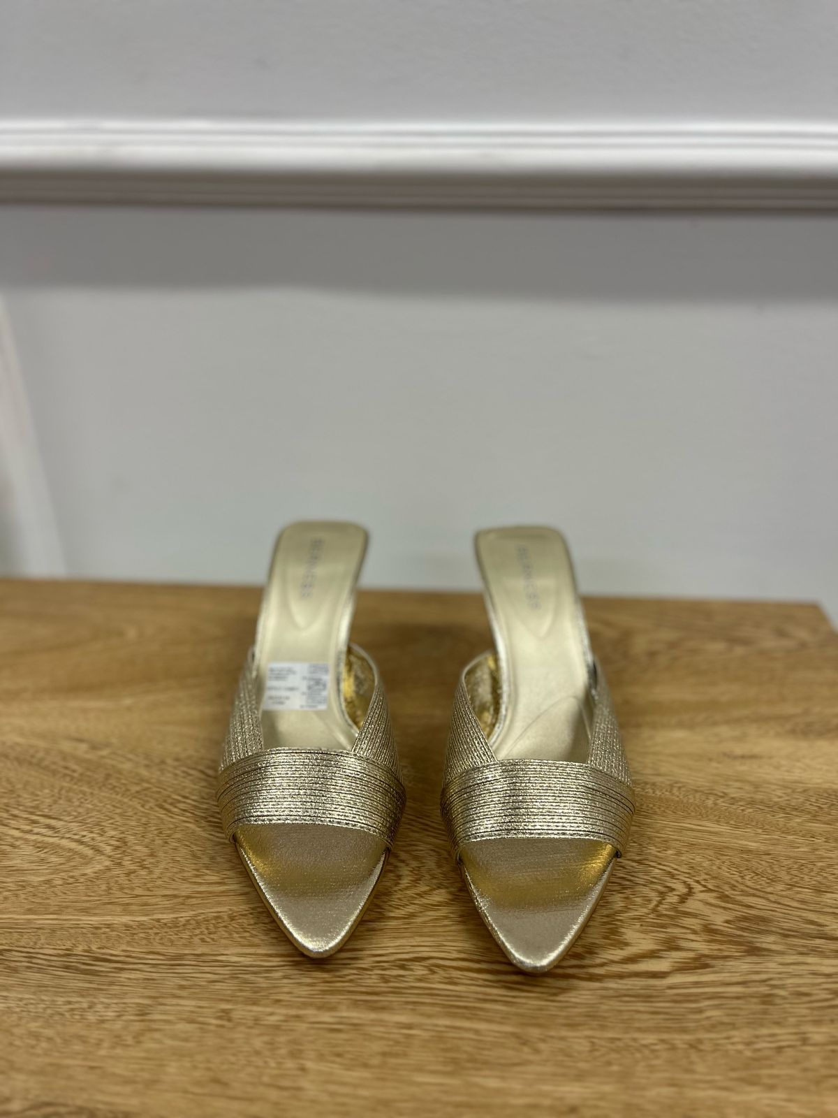 SATURNIA SHOES